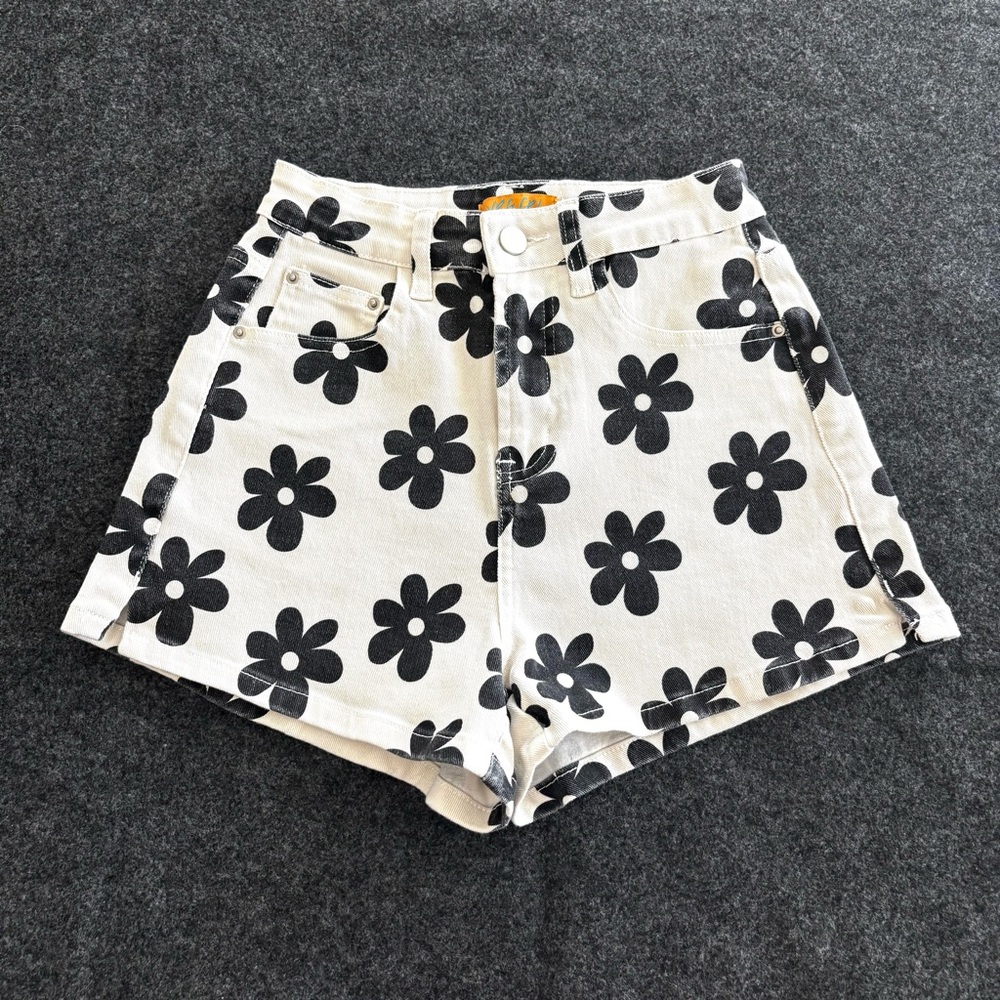 Verge Girl Black and White Floral Shorts